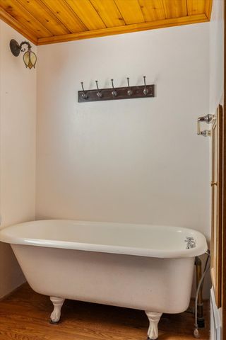 1215 Laurel Circle, Arnold, CA 95223