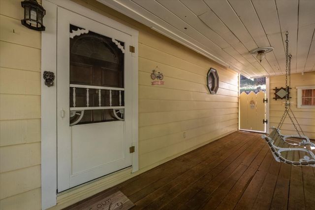1215 Laurel Circle, Arnold, CA 95223