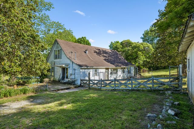 97 Seabo Valley Ln, Hickman, TN 38567