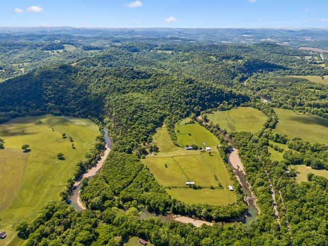97 Seabo Valley Ln, Hickman, TN 38567