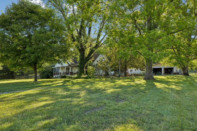 97 Seabo Valley Ln, Hickman, TN 38567