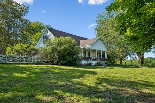 97 Seabo Valley Ln, Hickman, TN 38567