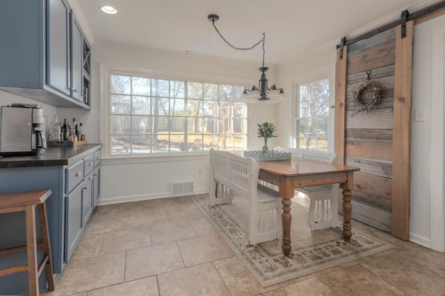 8985 LATIMER DR, Germantown, TN 38139