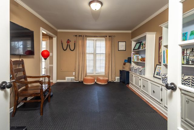 8985 LATIMER DR, Germantown, TN 38139