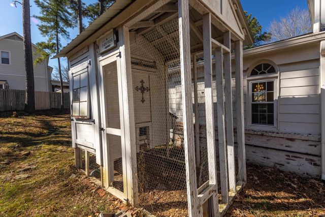 8985 LATIMER DR, Germantown, TN 38139