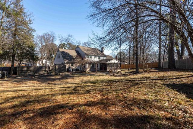 8985 LATIMER DR, Germantown, TN 38139