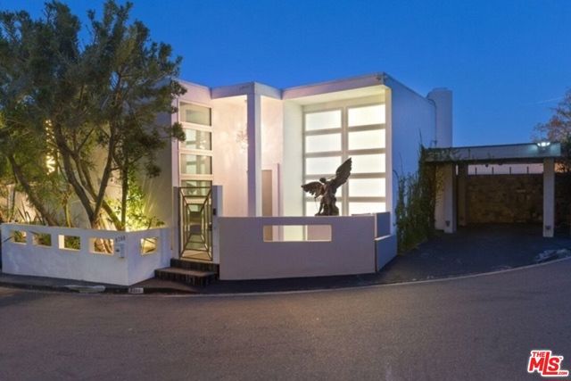 8380 HOLLYWOOD, Los Angeles, CA 90069