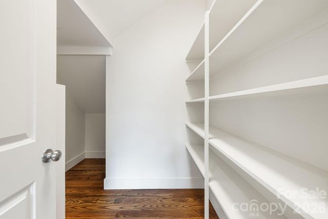 81 Bellevue Road, Asheville, NC 28803