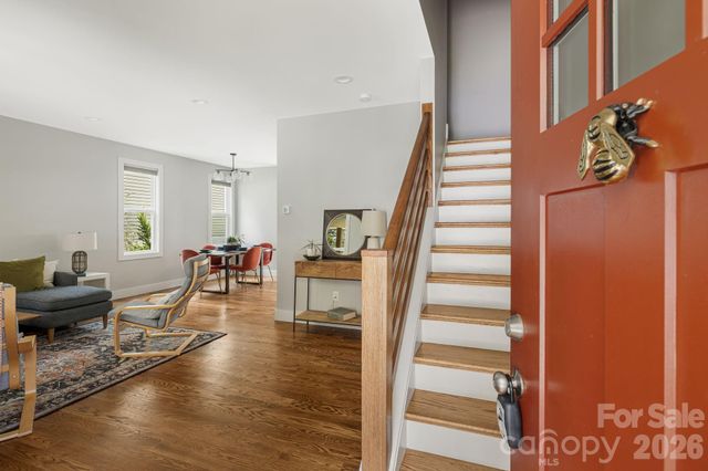 81 Bellevue Road, Asheville, NC 28803