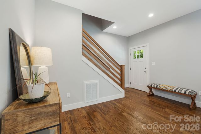 81 Bellevue Road, Asheville, NC 28803