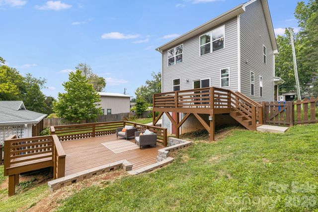 81 Bellevue Road, Asheville, NC 28803