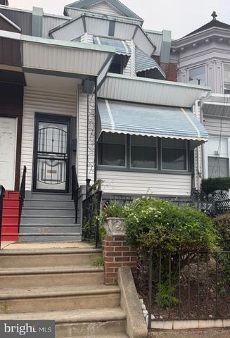 1137 W WYOMING AVE, Philadelphia, PA 19140