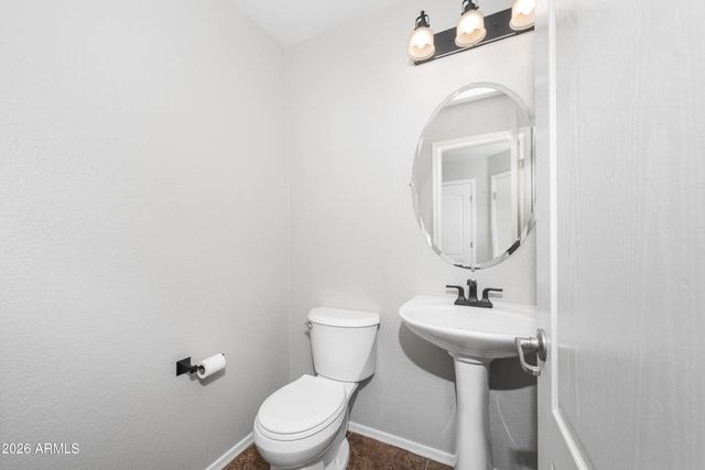 1030 E KELSI Avenue, San Tan Valley, AZ 85140