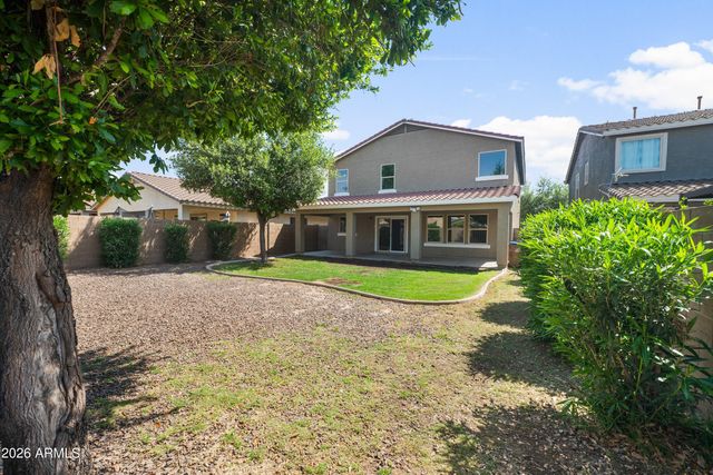 1030 E KELSI Avenue, San Tan Valley, AZ 85140