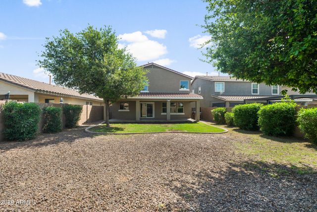 1030 E KELSI Avenue, San Tan Valley, AZ 85140