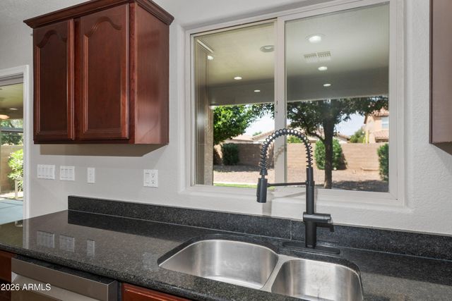 1030 E KELSI Avenue, San Tan Valley, AZ 85140