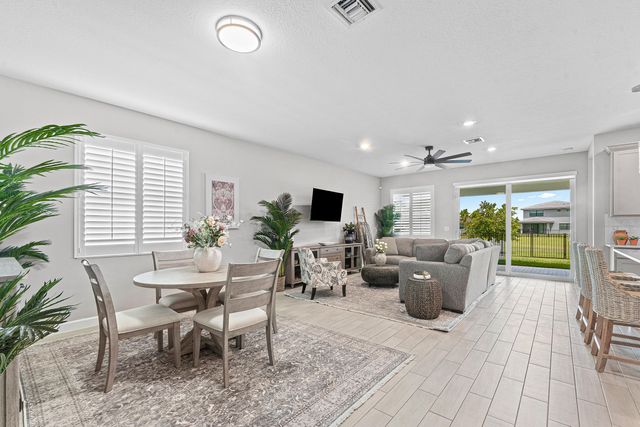 19691 RUGGED TRUNK Trail 19691, The Acreage, FL 33470