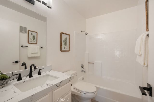 550 Orange 421, Long Beach, CA 90802