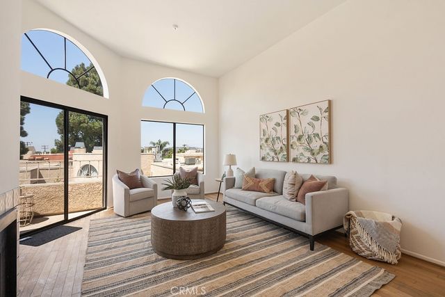 550 Orange 421, Long Beach, CA 90802