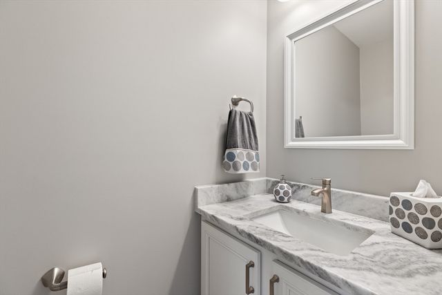526 Hubbardston Rd, Templeton, MA 01468