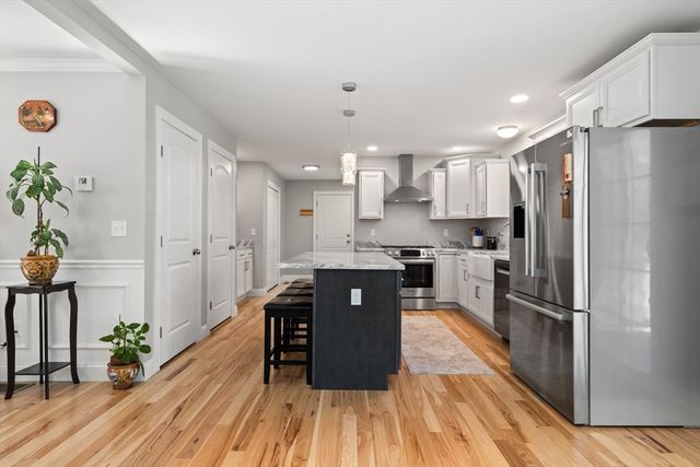 526 Hubbardston Rd, Templeton, MA 01468