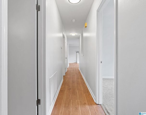 1718 TEAKWOOD LANE, Birmingham, AL 35235