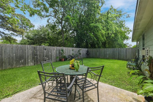 16818 Atascocita Bend Drive, Humble, TX 77396