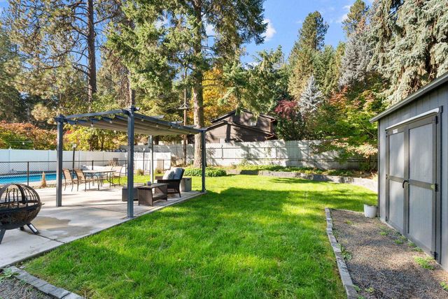 7415 N Country Homes Blvd, Spokane, WA 99208