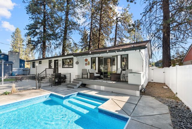 7415 N Country Homes Blvd, Spokane, WA 99208