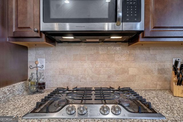 1140 Riverhill Drive, Bishop, GA 30621