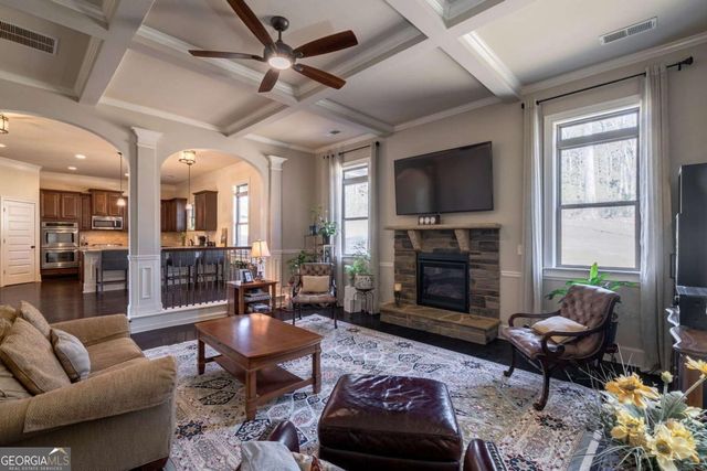 1140 Riverhill Drive, Bishop, GA 30621