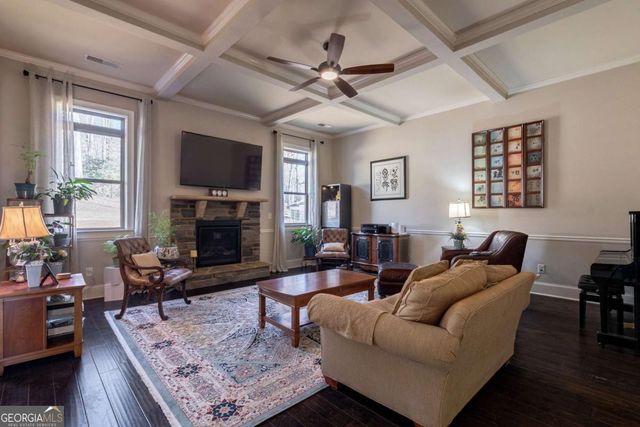 1140 Riverhill Drive, Bishop, GA 30621