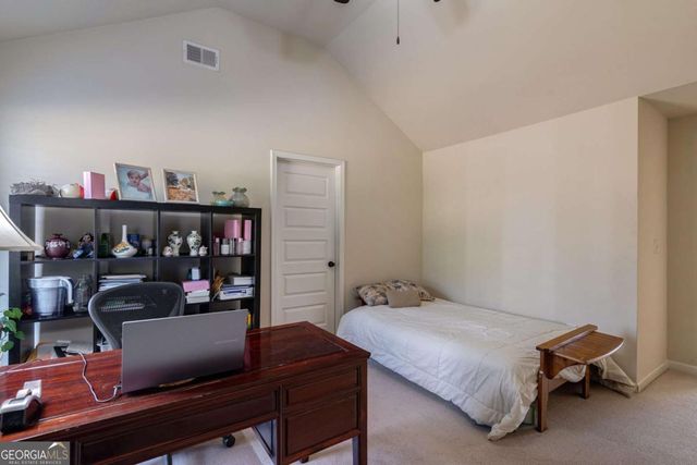 1140 Riverhill Drive, Bishop, GA 30621