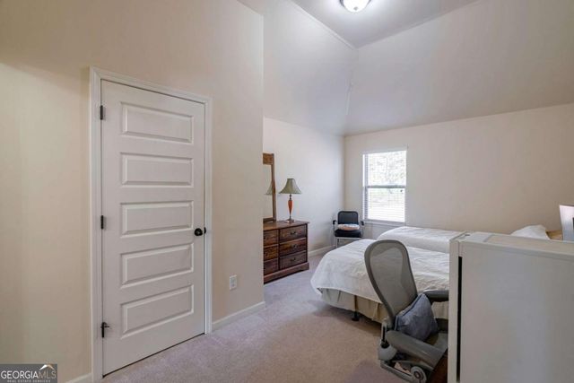 1140 Riverhill Drive, Bishop, GA 30621