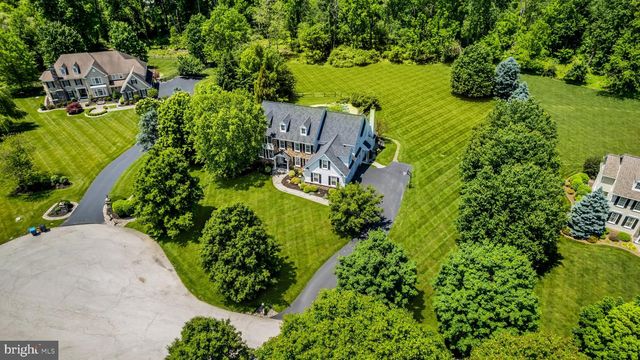 1734 CHANTILLY LN, Chester Springs, PA 19425