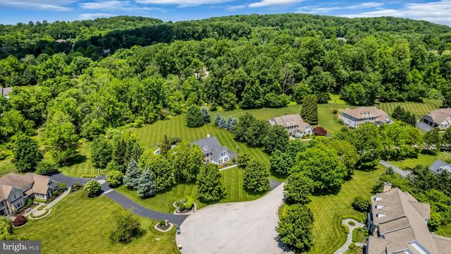 1734 CHANTILLY LN, Chester Springs, PA 19425