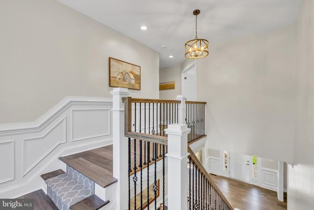 1734 CHANTILLY LN, Chester Springs, PA 19425