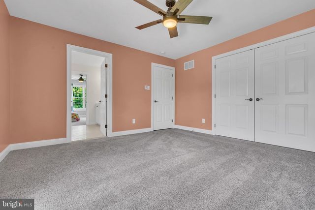 1734 CHANTILLY LN, Chester Springs, PA 19425