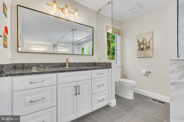 1734 CHANTILLY LN, Chester Springs, PA 19425