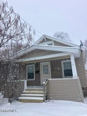 2720 Guilderland Avenue, Rotterdam, NY 12306
