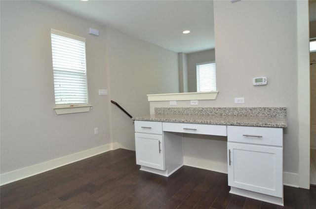 1916 Cleese DR, Austin, TX 78741