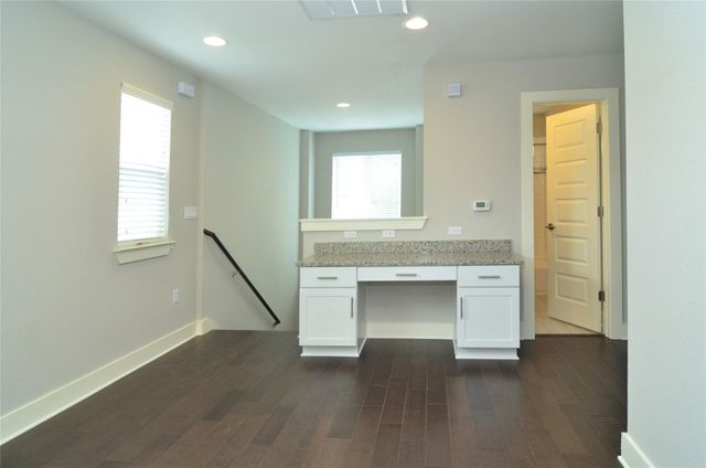 1916 Cleese DR, Austin, TX 78741