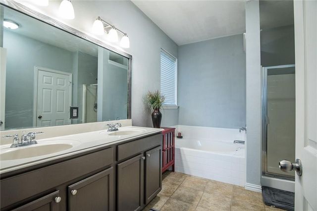 1412 Kittyhawk Drive, Little Elm, TX 75068