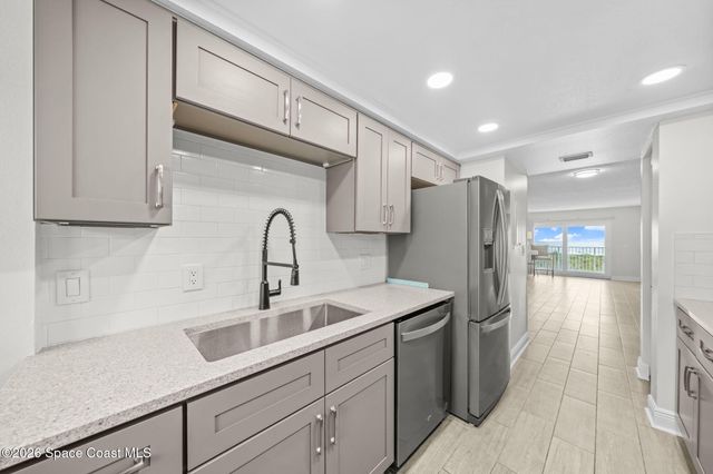 3610 Ocean Beach Boulevard 201b, Cocoa Beach, FL 32931