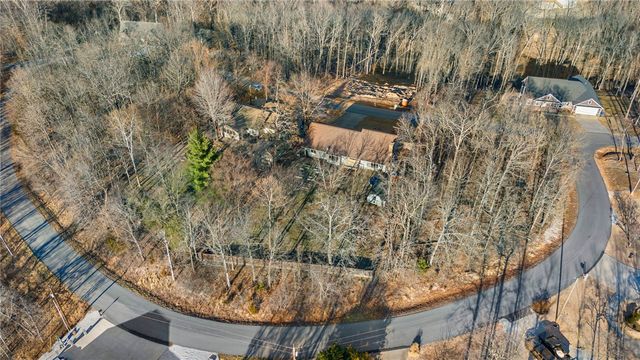 37 Pamona Drive, Bella Vista, AR 72715