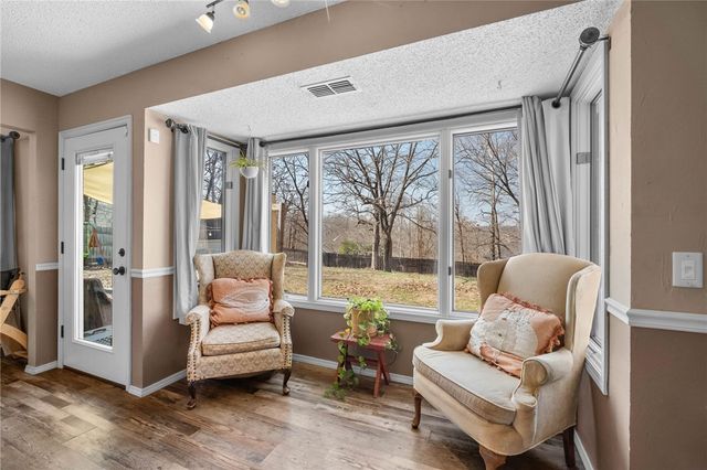 37 Pamona Drive, Bella Vista, AR 72715