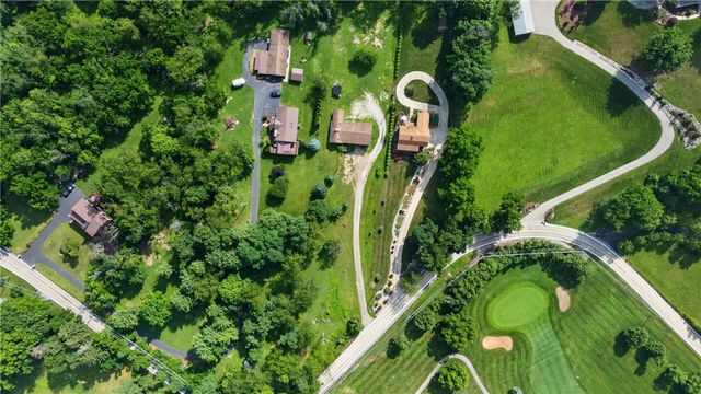 730 Church Hill Rd, Peters Twp, PA 15332