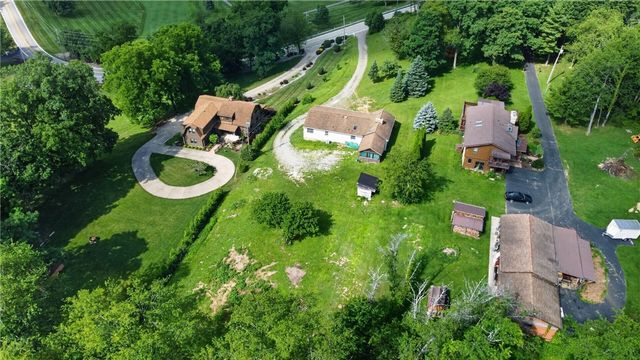730 Church Hill Rd, Peters Twp, PA 15332