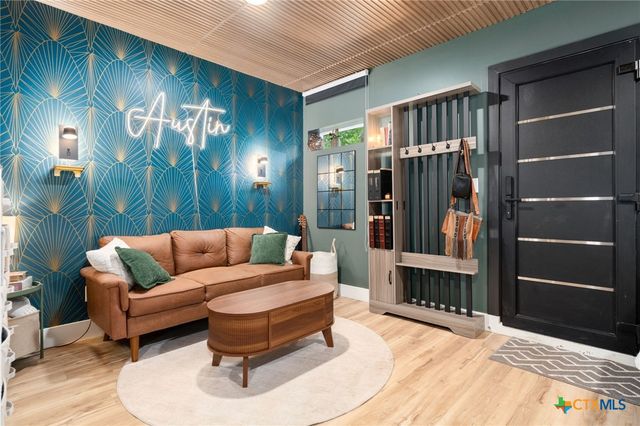 7713 Black Mountain Drive, Austin, TX 78736