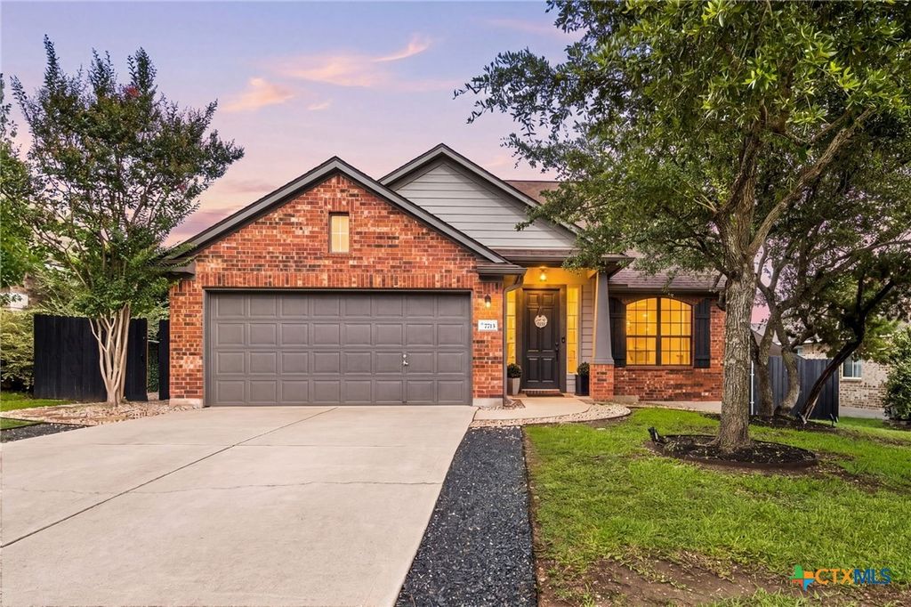 7713 Black Mountain Drive, Austin, TX 78736